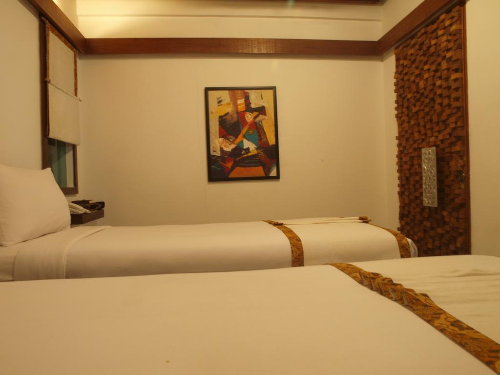 Flores Gallery Hotel Bandung Extérieur photo